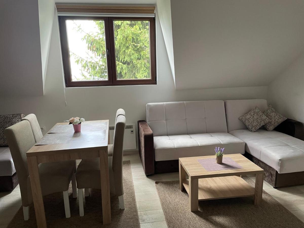 Kraljevi Konaci -Apartmani Bajka Kopaonik Exterior photo